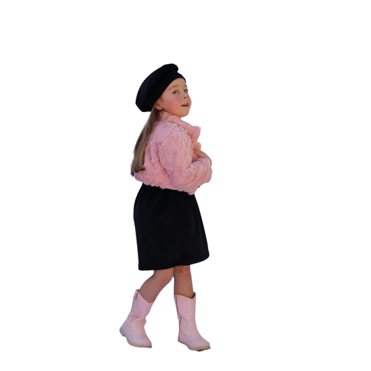 Chaquetita Felpada Rosa de Velboa – Dulzura y Abrigo para Cada Look